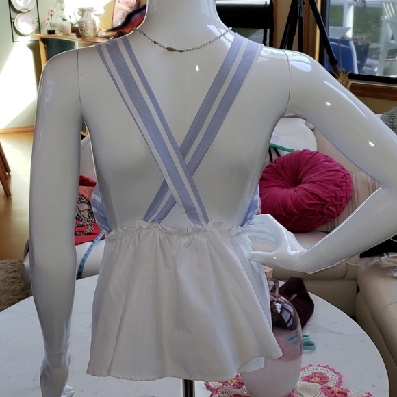 NWOT Elodie light blue & white halter top L - Picture 2 of 8